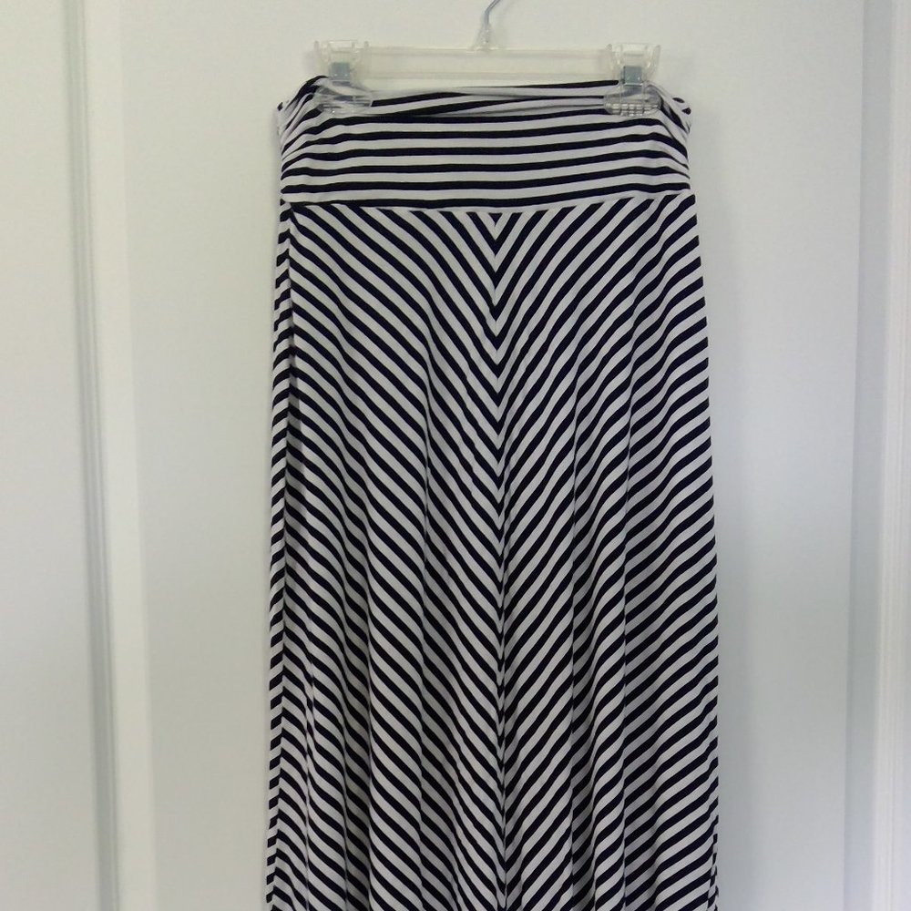 Black and White Maxi Skirt
